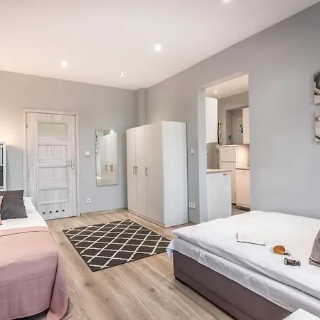 Rent Like - Plac J. Bema 5a