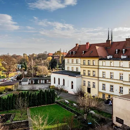 Apartman Rent Like - Plac J. Bema 5a *